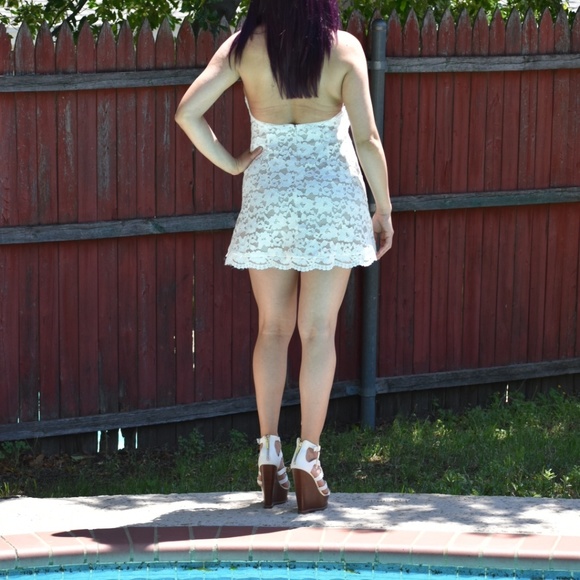 Dress - Picture 3 of 3